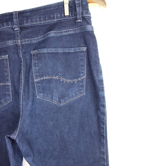 Lee Curvy Modern Fit Cropped Capri Fit Darker Wash Jeans 8 Medium Preowned - Picture 7 of 7